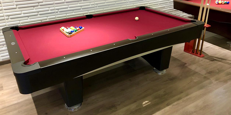 Grand Champion III Table by Olhausen - Image 3
